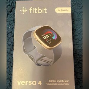 Fitbit Versa 4 Fitness Smartwatch